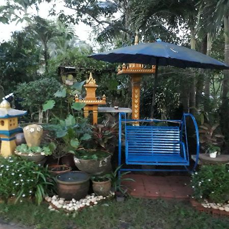 Garden Homestay Surat Thani Esterno foto