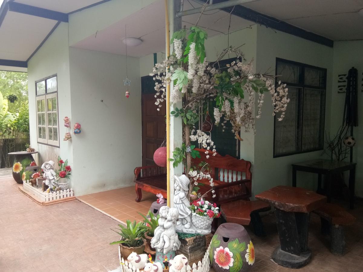 Garden Homestay Surat Thani Esterno foto