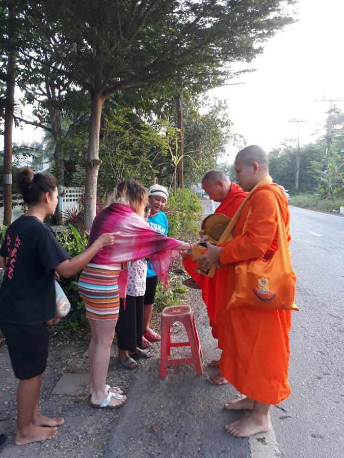 Garden Homestay Surat Thani Esterno foto